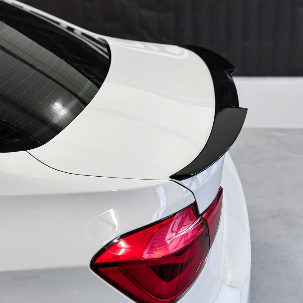 Eleron Spoiler Portbagaj M Style BMW Seria 3 F30 2011-2019 - Negru Lucios